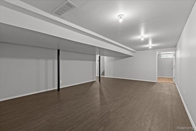 53283 Jaclyn Drive, Shelby Charter Township, MI 48315