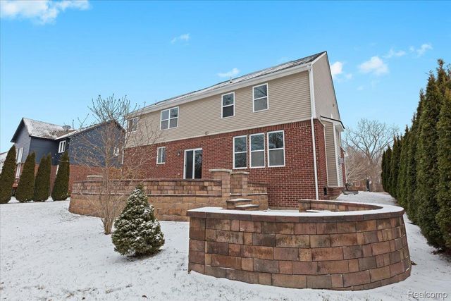 53283 Jaclyn Drive, Shelby Charter Township, MI 48315