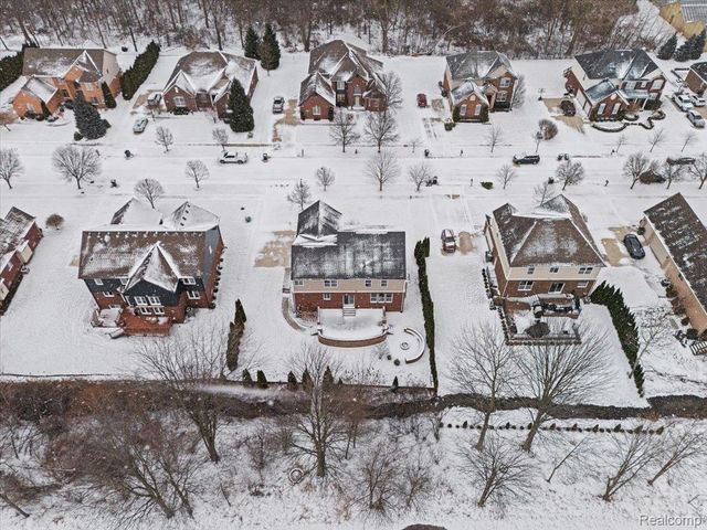 53283 Jaclyn Drive, Shelby Charter Township, MI 48315