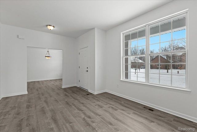 53283 Jaclyn Drive, Shelby Charter Township, MI 48315