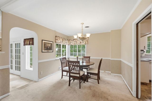 3735 W Henderson Road, Upper Arlington, OH 43220