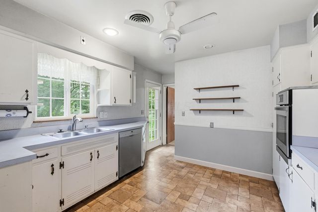 3735 W Henderson Road, Upper Arlington, OH 43220