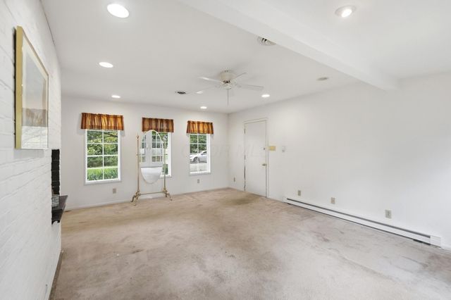 3735 W Henderson Road, Upper Arlington, OH 43220