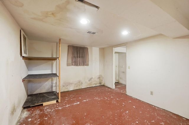 3735 W Henderson Road, Upper Arlington, OH 43220