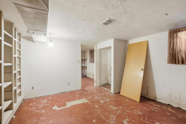 3735 W Henderson Road, Upper Arlington, OH 43220