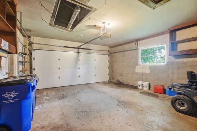 3735 W Henderson Road, Upper Arlington, OH 43220