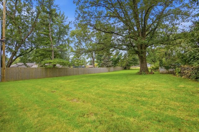3735 W Henderson Road, Upper Arlington, OH 43220