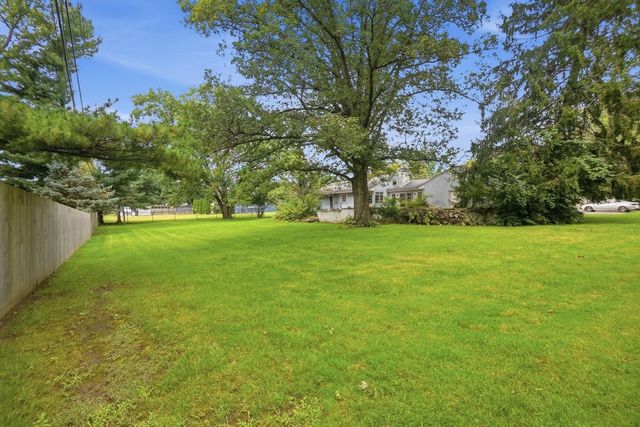 3735 W Henderson Road, Upper Arlington, OH 43220