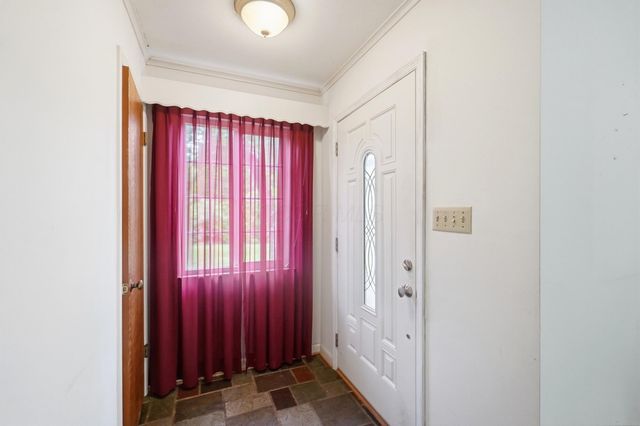 3735 W Henderson Road, Upper Arlington, OH 43220