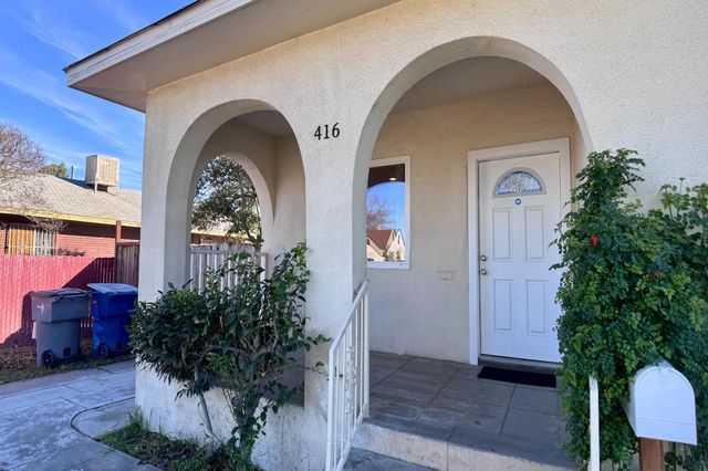 416 E Tuolumne Street N, Fresno, CA 93706