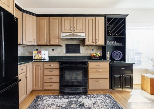 2029 West Beach Road, Oak Harbor, WA 98277