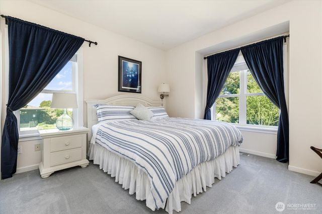 2029 West Beach Road, Oak Harbor, WA 98277