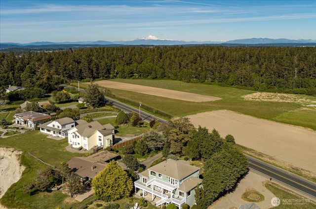 2029 West Beach Road, Oak Harbor, WA 98277