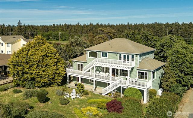 2029 West Beach Road, Oak Harbor, WA 98277