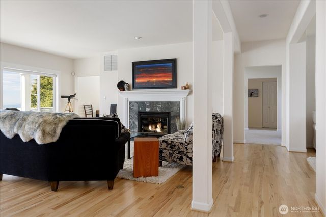 2029 West Beach Road, Oak Harbor, WA 98277
