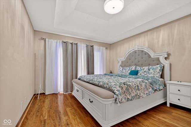 876 Bayside, Greenwood, IN 46143