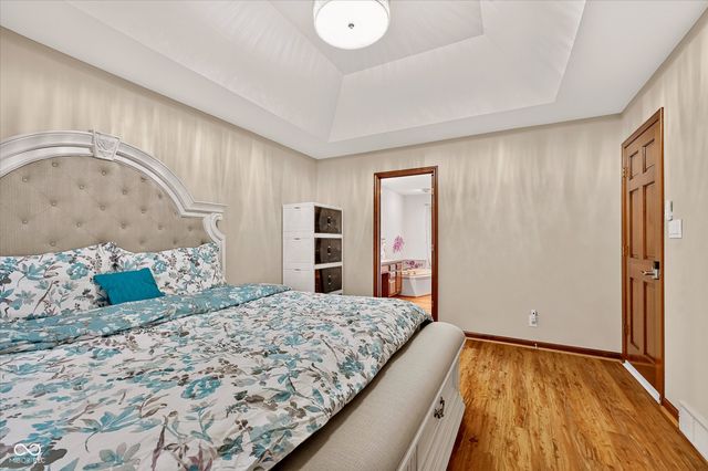 876 Bayside, Greenwood, IN 46143