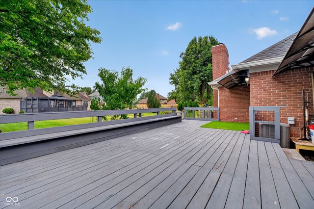 876 Bayside, Greenwood, IN 46143
