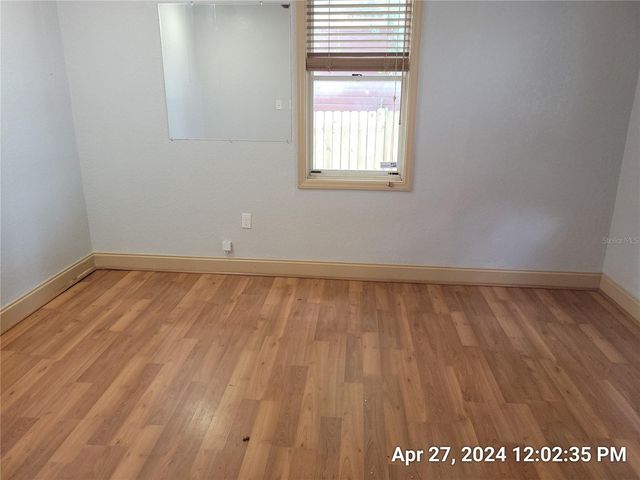 2225 E 10TH AVENUE, Tampa, FL 33605