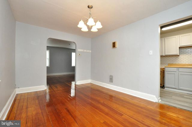 3069 S CHESAPEAKE RD, Camden, NJ 08104