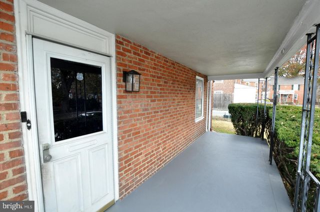 3069 S CHESAPEAKE RD, Camden, NJ 08104