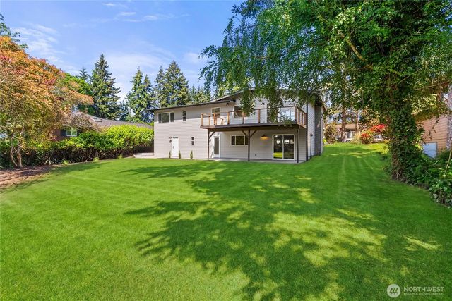 32007 28th Avenue SW, Federal Way, WA 98023
