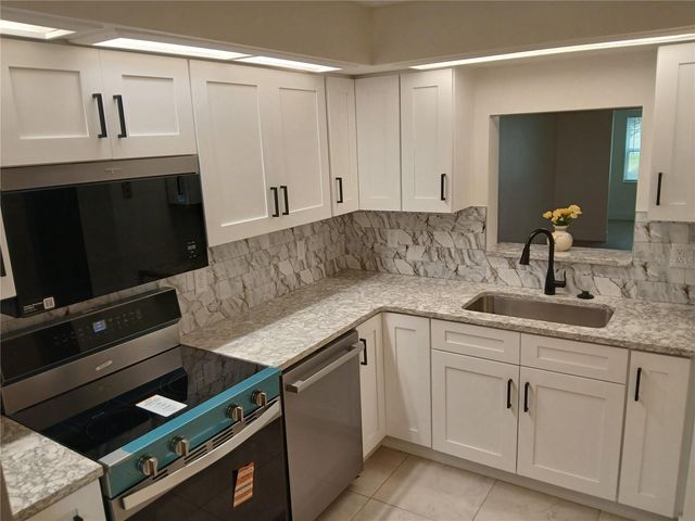 1245 S MARTIN LUTHER KING JR AVENUE 104, Clearwater, FL 33756
