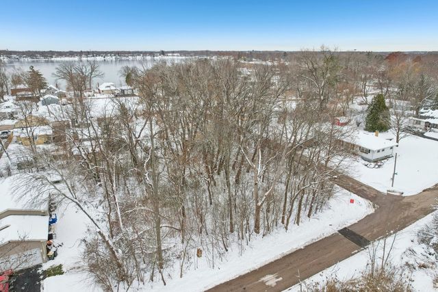 22771 Lake Park Avenue, Round Lake Beach, IL 60073