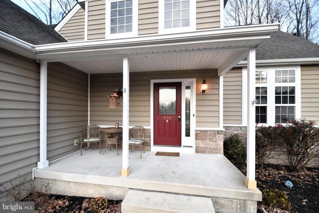 256 S LANDING DR, Milford, DE 19963