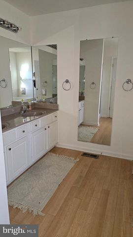 256 S LANDING DR, Milford, DE 19963