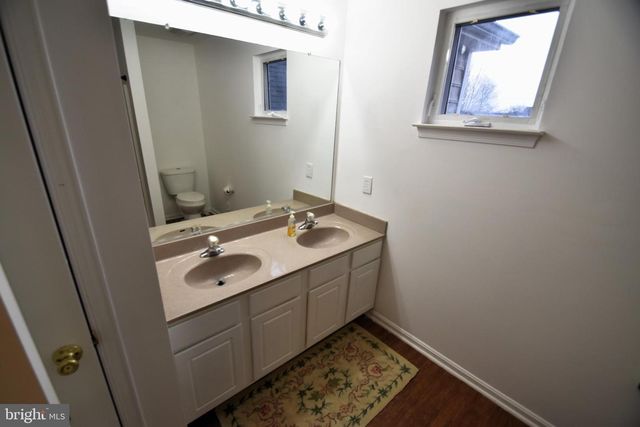 256 S LANDING DR, Milford, DE 19963