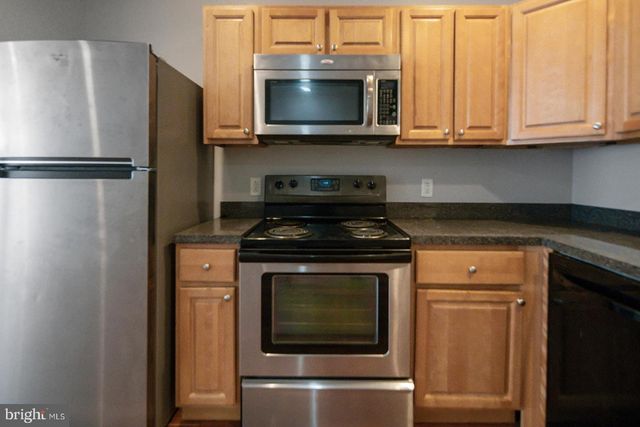 1940 N GRATZ ST, Philadelphia, PA 19121