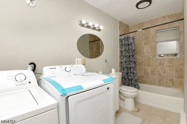 808 Eves Dr 1A, Hillsborough Twp., NJ 08844
