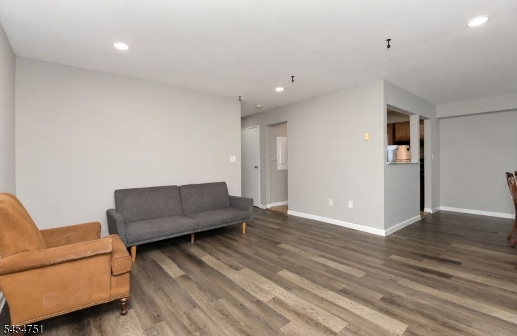 808 Eves Dr 1A, Hillsborough Twp., NJ 08844 — photo 5
