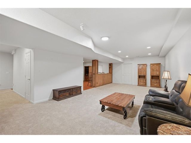 7550 Village Rd, Parker, CO 80134