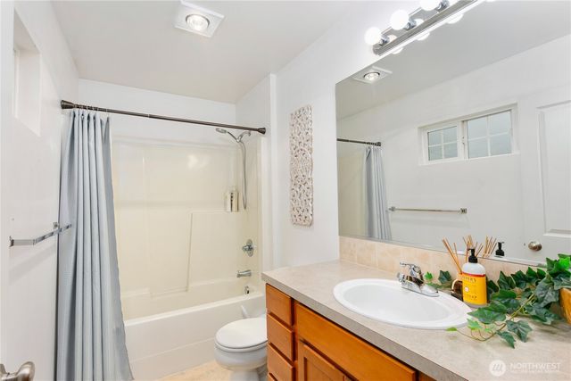 6336 Park Street E, Fife, WA 98424