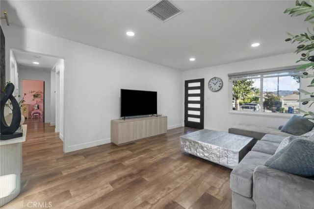 7777 Cherrystone Avenue, Panorama City, CA 91402