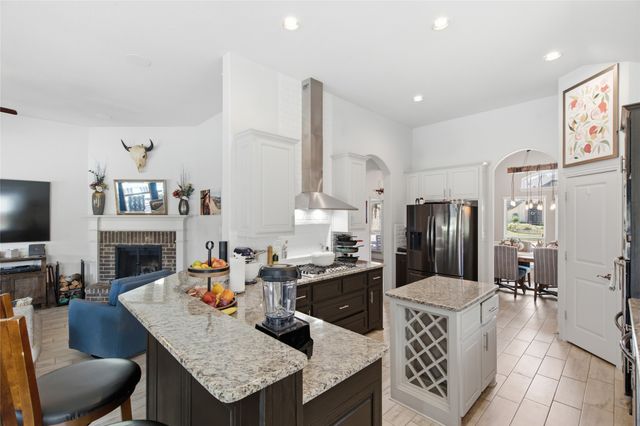 5221 Windstone Drive, Fort Worth, TX 76244