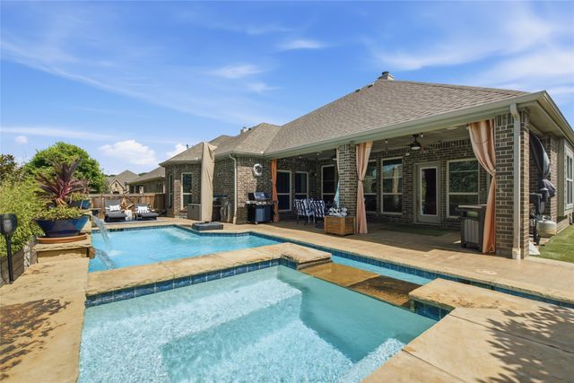 5221 Windstone Drive, Fort Worth, TX 76244