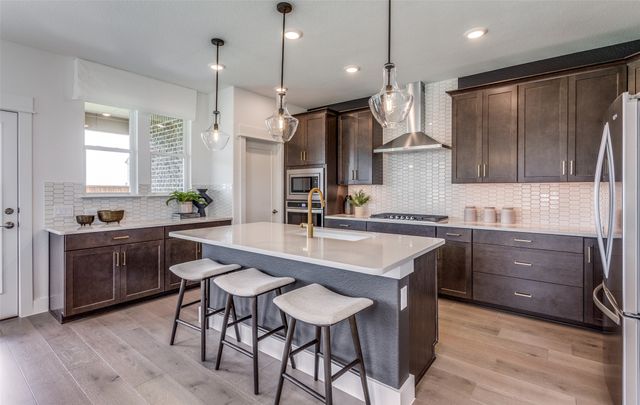 11209 Boyne Avenue, Fort Worth, TX 76052