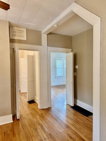 7114 Old Harding Pike, Nashville, TN 37221