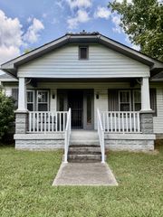 7114 Old Harding Pike, Nashville, TN 37221