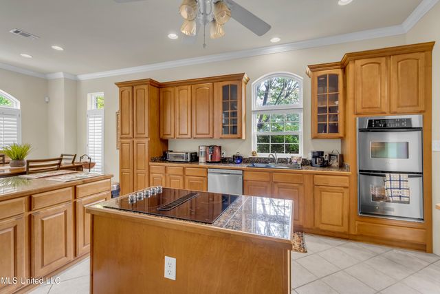 8354 Makiki Drive, Diamondhead, MS 39525