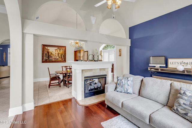 8354 Makiki Drive, Diamondhead, MS 39525