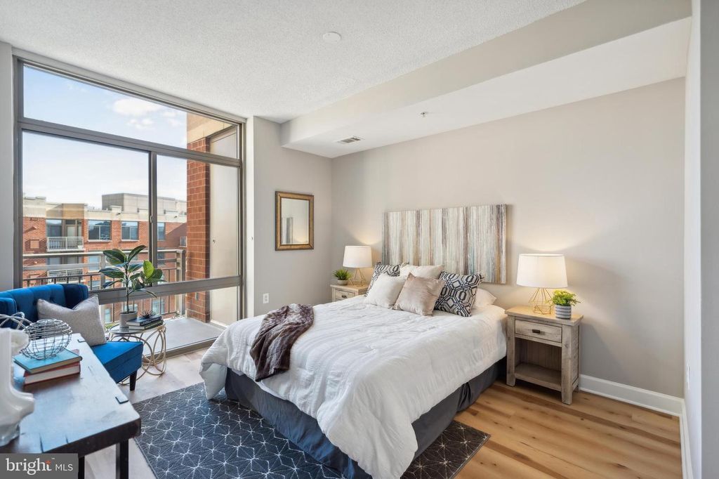 3650 S GLEBE RD #666, Arlington, VA 22202