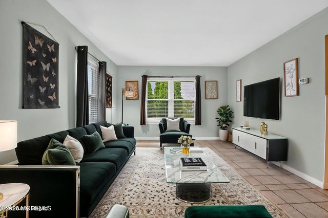 19 Arlene Court 4102, Brick, NJ 08724