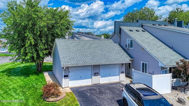19 Arlene Court 4102, Brick, NJ 08724
