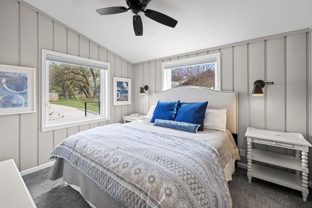 205 Beaver CIR, Horseshoe Bay, TX 78657
