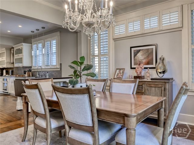 137 E 51st Street, Savannah, GA 31405