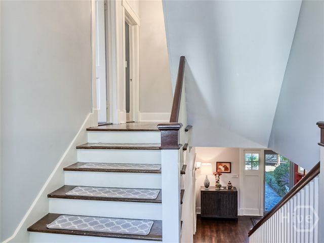 137 E 51st Street, Savannah, GA 31405